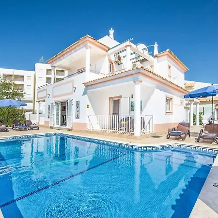 Jomar Villa Guia (Faro)